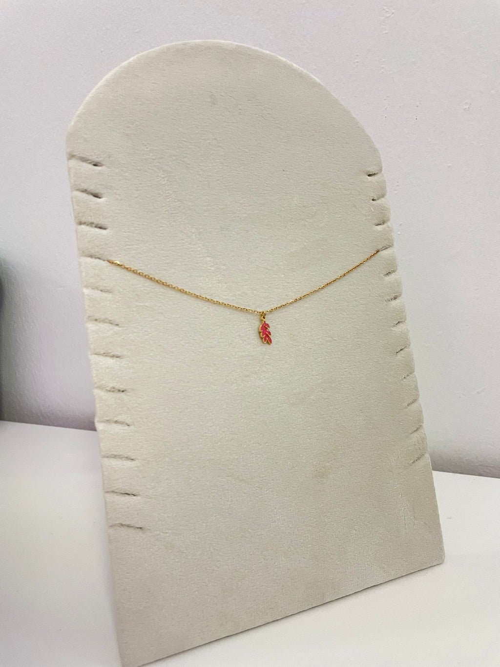 COLLAR HOJA