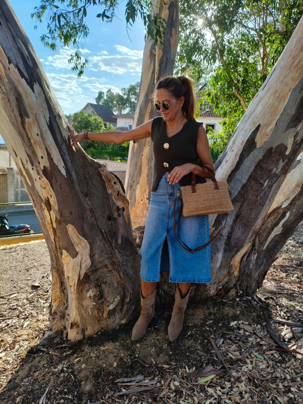 CHALECO PUNTO BOTONES