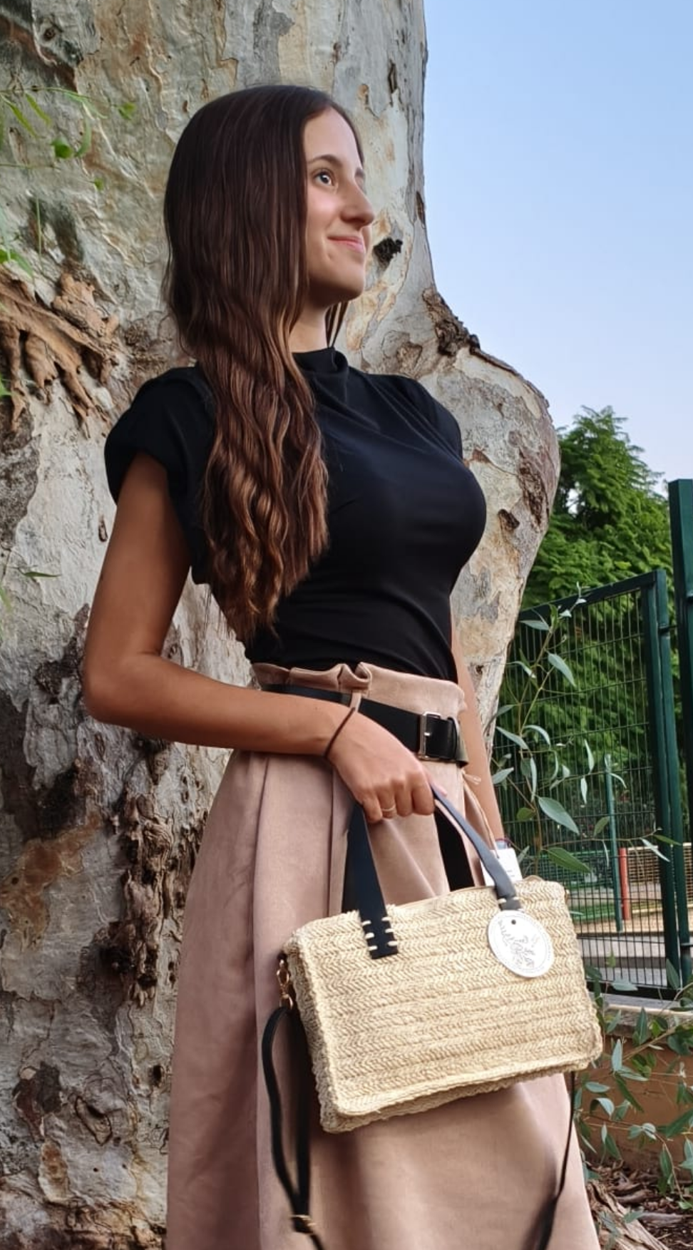 CAMISETA NEGRA