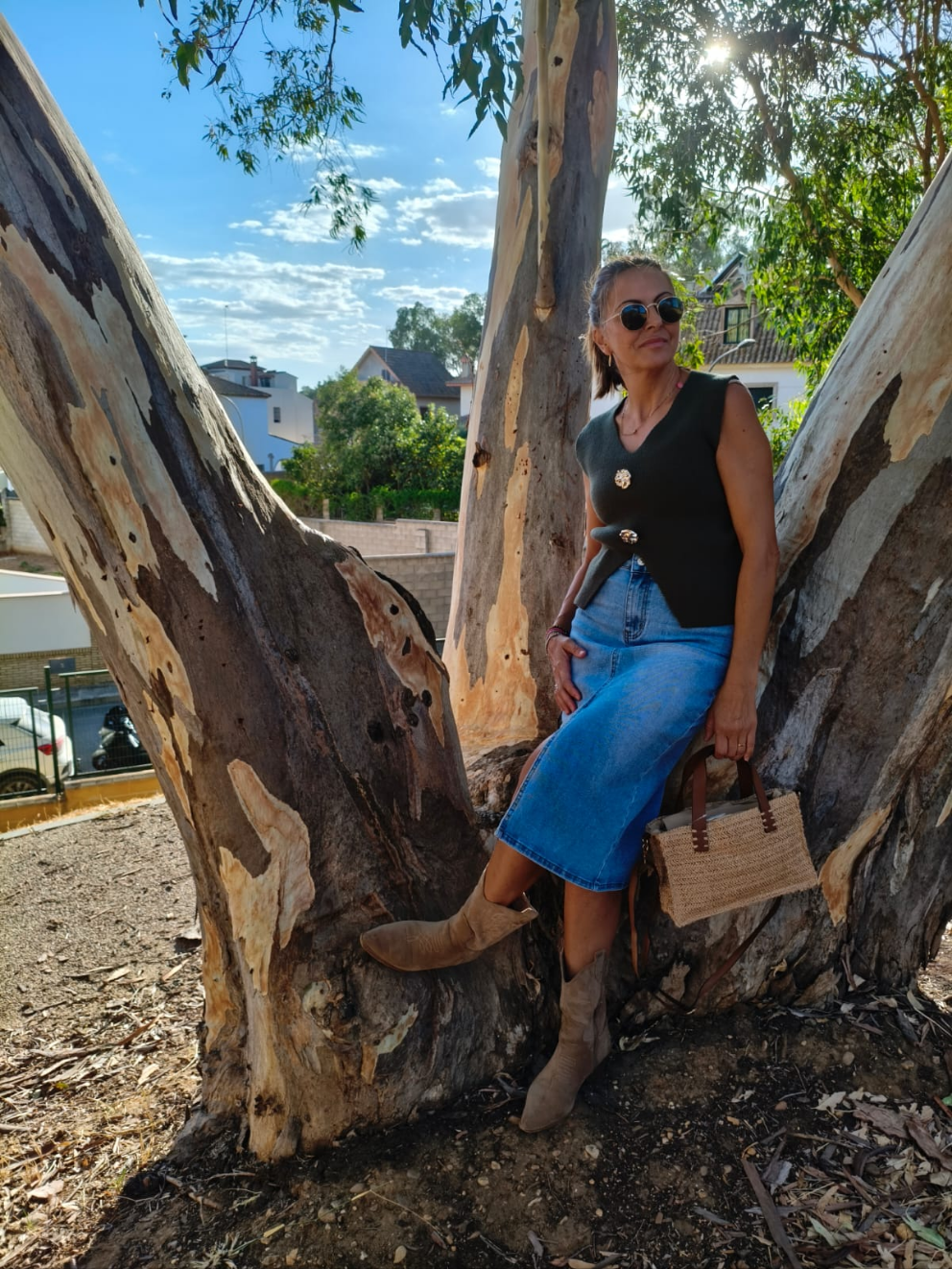 CHALECO PUNTO BOTONES