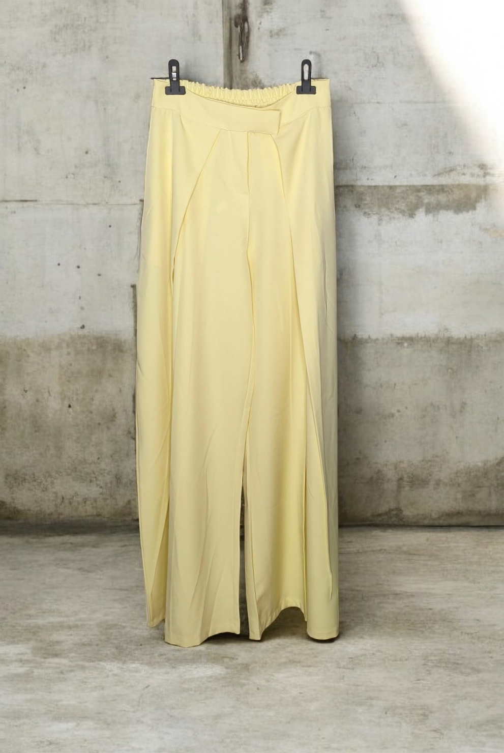 PANTALÓN SARA AMARILLO