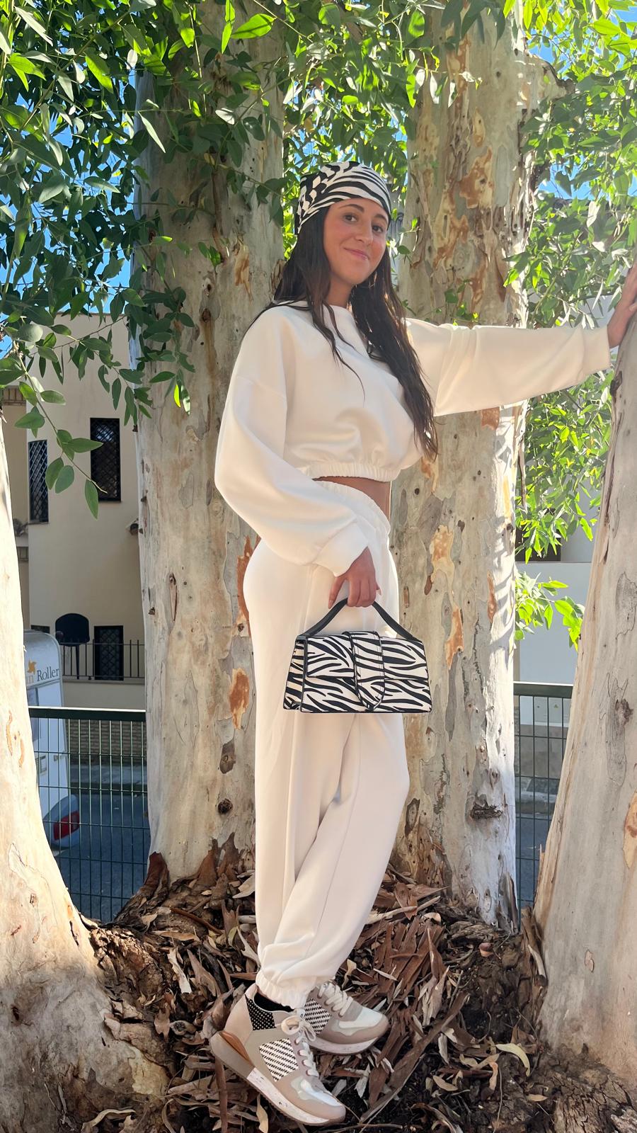 CHÁNDAL ALGODÓN ESCOTE