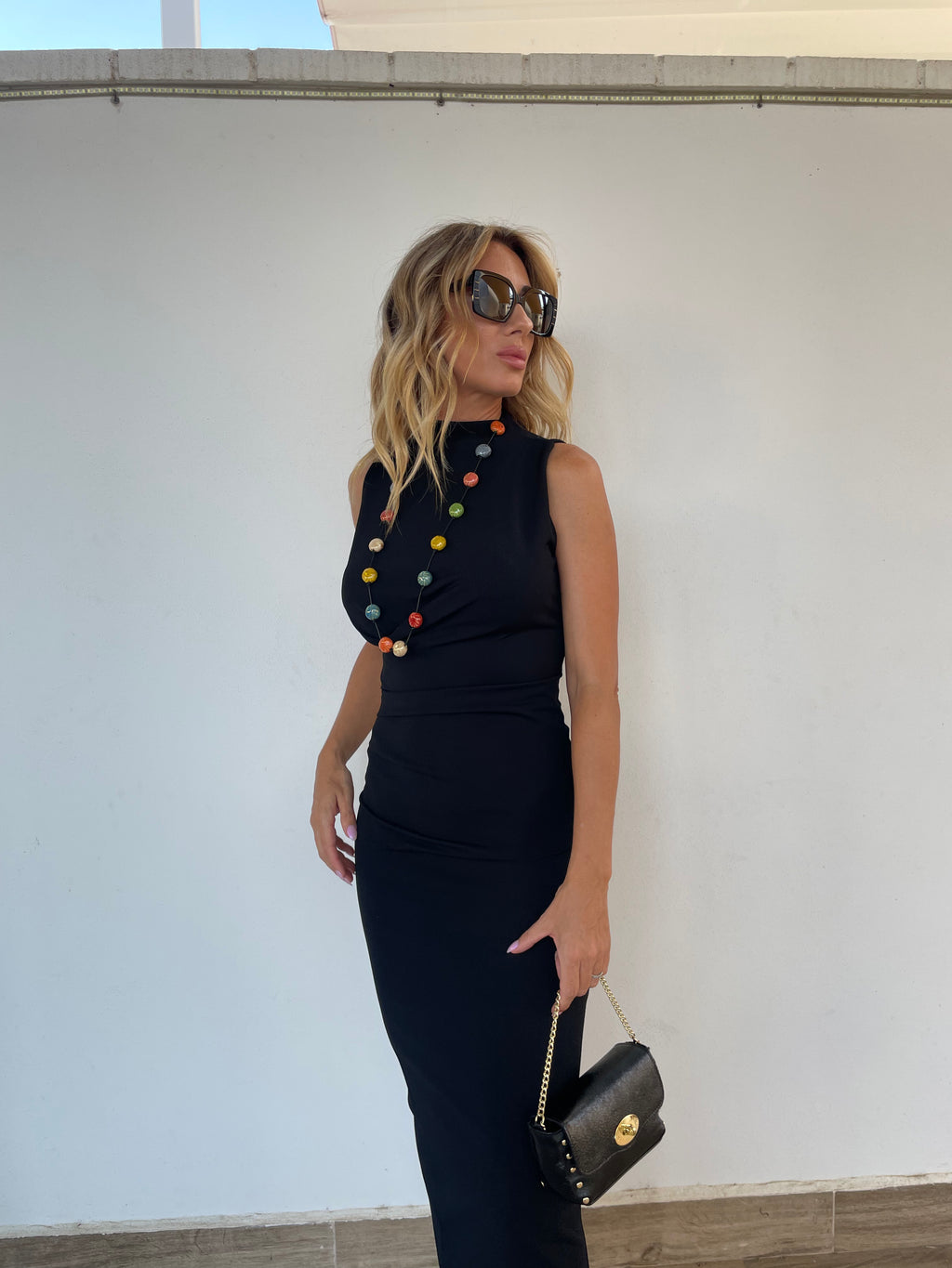 VESTIDO NEGRO