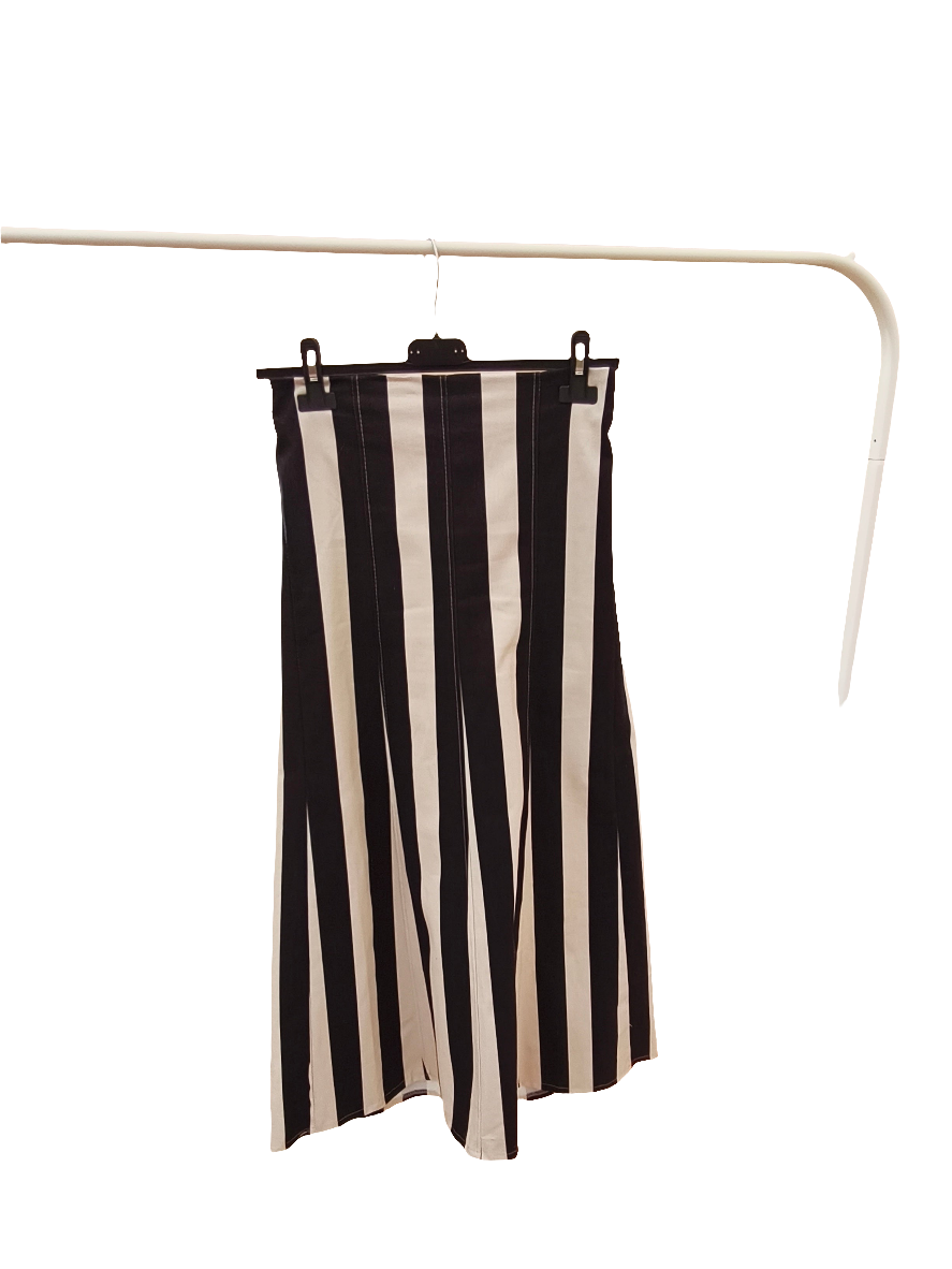 FALDA ENCUENTRO RAYAS NEGRAS